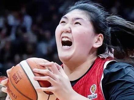 女篮新鼎立三杰：韩旭调度、王思雨执掌节奏、张子宇镇守禁区！