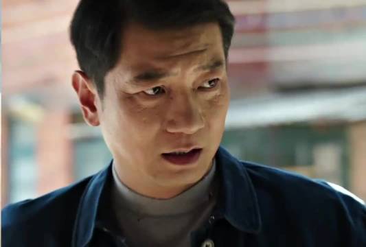 哈哈哈哈哈，想起一个梗，人不喝洗脚水，但是可以游泳！