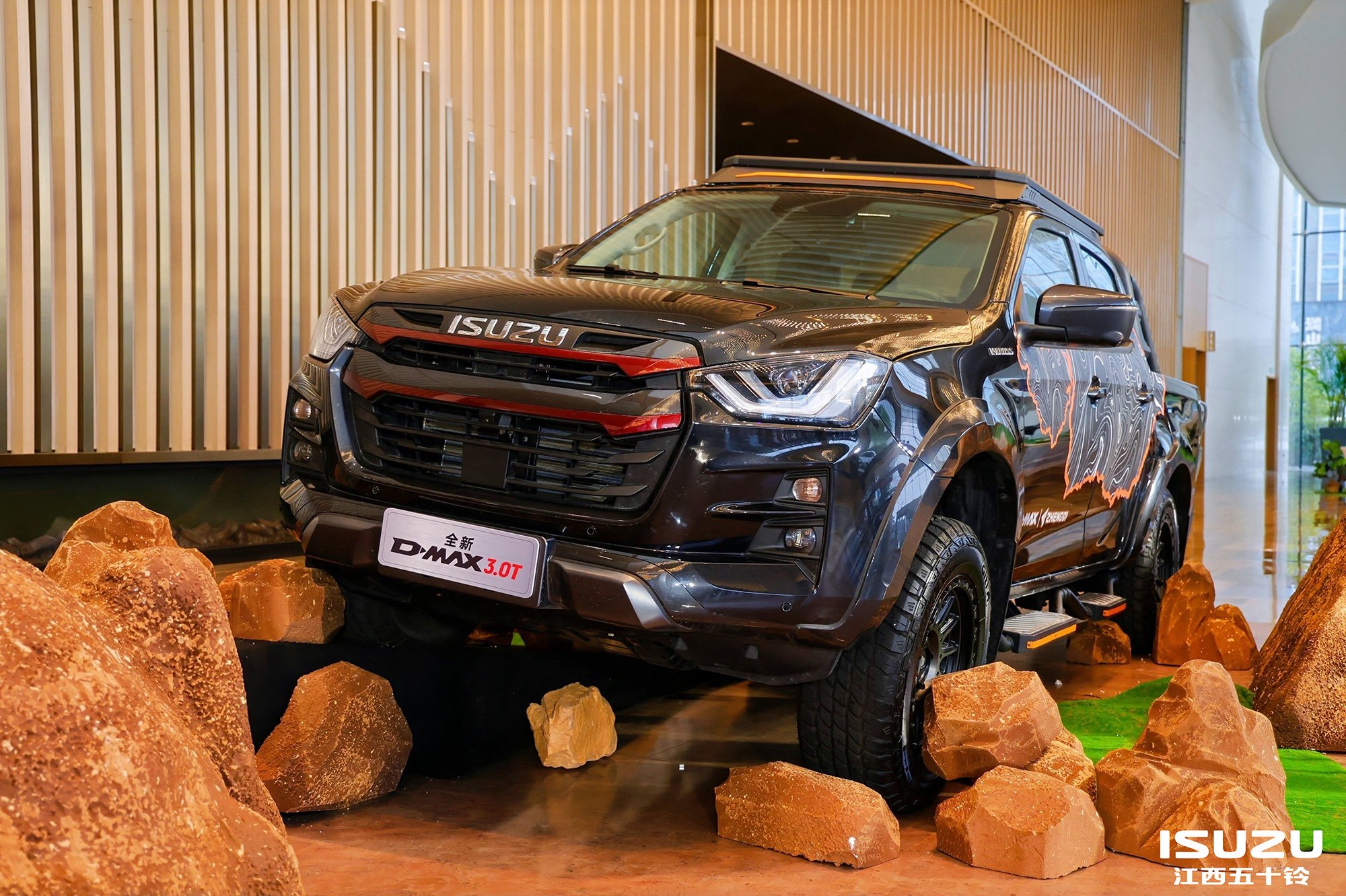 硬核实力焕新登场 江西五十铃D-MAX 3.0T重磅上市