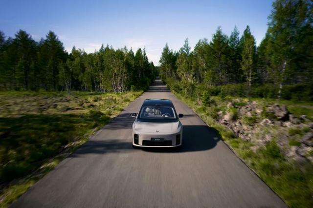 李想的个人背景是什么_热点解读