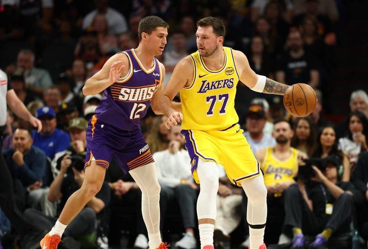 卢卡·东契奇轰下41分8篮板8助攻的豪华数据，詹姆斯15分，奥尼尔三分绝杀湖人不敌太阳