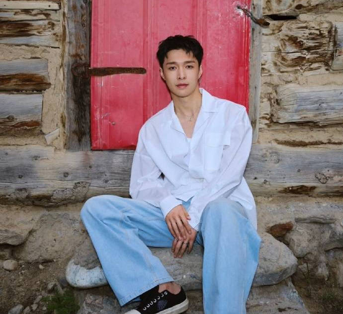 盘点张艺兴商业版图 两家工作室参保人数为0_娱乐_企业_合伙