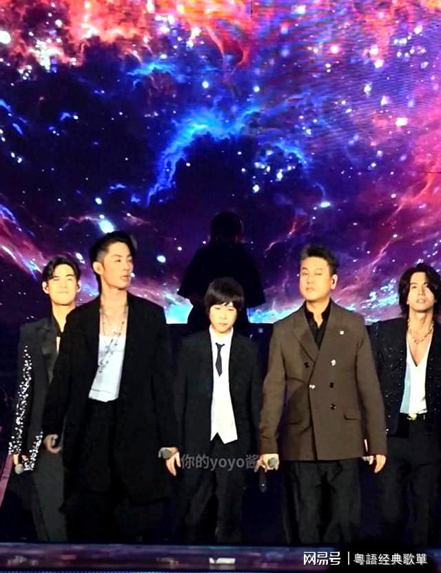 F4世纪合体!言承旭很年轻，周渝民温柔，吴建豪帅，朱孝天胖了