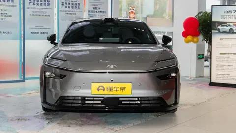 丰田铂智7开启预售，15.68万起售，配鸿蒙座舱，性价比超高