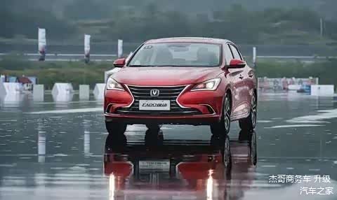 2025新能源车性价比之王出炉!15万级高配神车竟有这些?