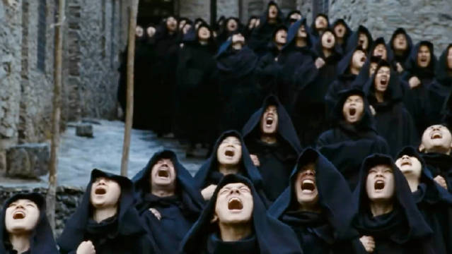 黄渤主演《杀生》引思考，群体指认与真实病症