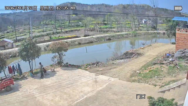 这现象让我想到了一部电影，名字叫《蝴蝶效应》还挺好看的