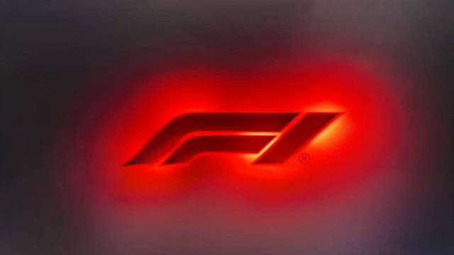 笑死了，我是罪人，不该用这滤镜看f1片头的….