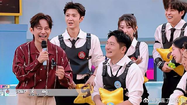 武艺抢答放大招！Cue秦岚热梗一出口，何炅笑麻了！