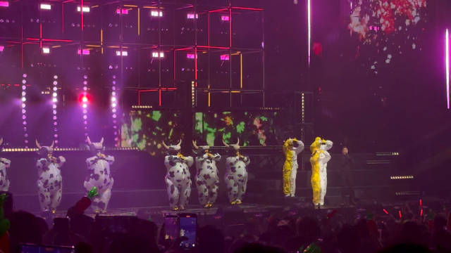 黎明紅館演唱會壓軸混搭經典金曲