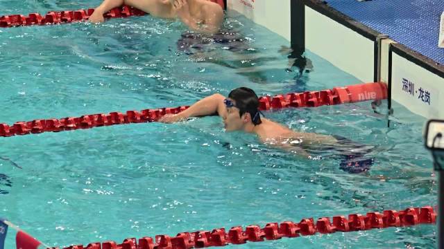 汪顺再战泳池，粉丝奔赴赛场见证
