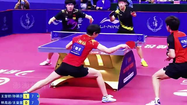 全锦赛混双莎头2比4负圆满，奖牌互戴诠释乒乓精神