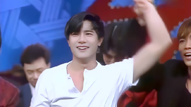 王杰郭富城比赛伏地挺身，周慧敏挑战仰卧起坐