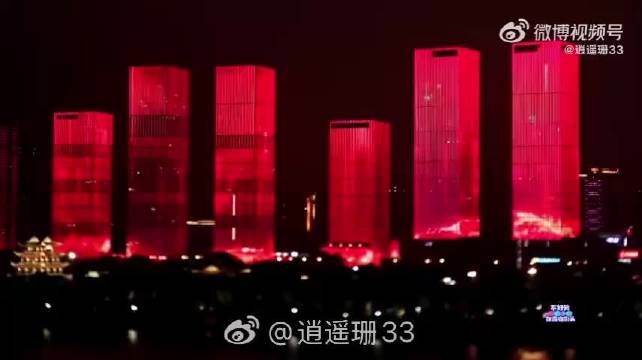 大张伟携众星挑战街头喜剧，不好笑就露宿