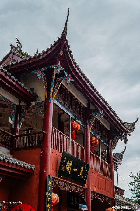 为什么《西游记》和青城山的结合，能吸引国内外如此多年轻人前来体验？