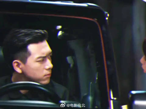 如果你眉宇都挂着孤独 就抚摸 让你冰山化成湖