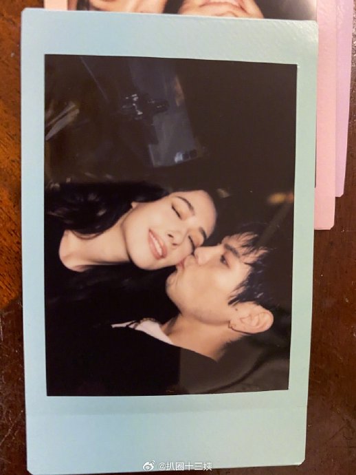 观众对郭碧婷“温柔仙女讲段子”的反差形象有何评价？