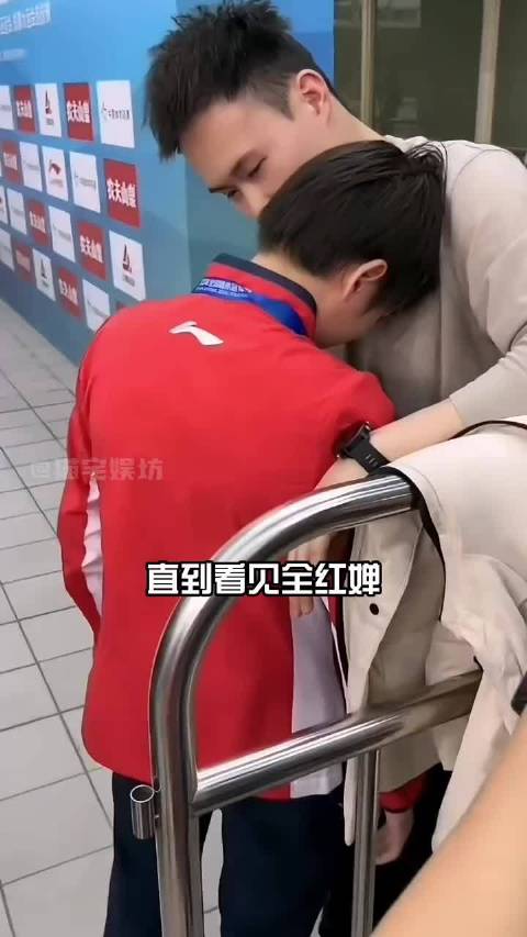 全红婵隐藏5年秘密曝光，难怪郭晶晶拼命也要拿下国际泳联裁判长