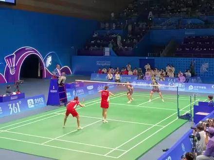 凡晨组合闪耀亚运赛场，女双巅峰对决燃爆全场！