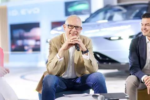 大众品牌中国CEO孟侠:把中国市场对成功的渴望、创新执着带回德国