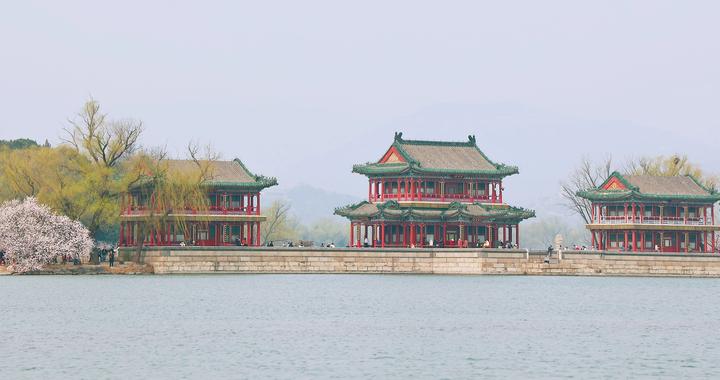 颐和园春色