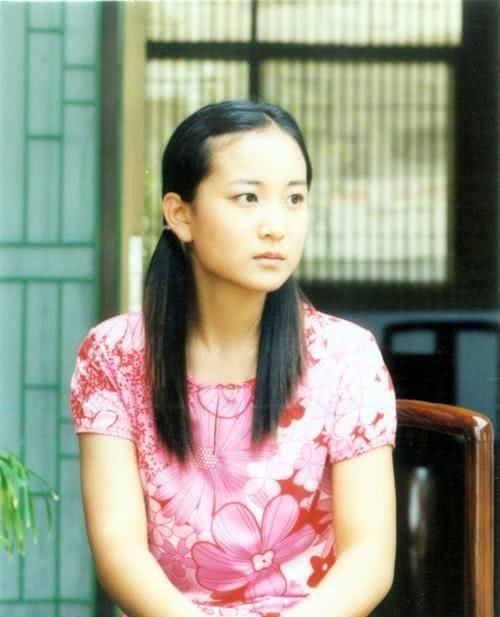 贾玲当年有多美?身姿曼妙长相甜美似初恋,旧照曝光撞脸周涛_订阅