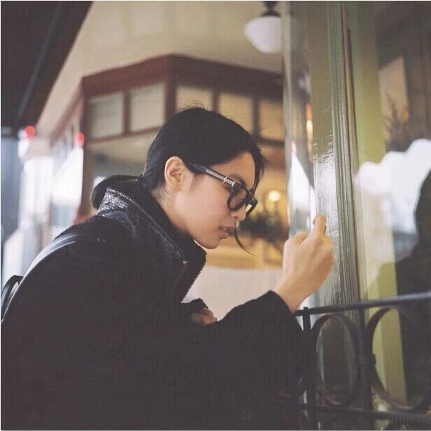 我看过沙漠下暴雨，看过大海亲吻鲨鱼，看过黄昏追逐黎明，没看过你 ｜ 投稿作品