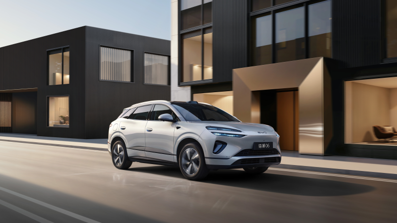 第二代刀片电池+全新闪充技术全面落地，海豹07EV、2026款海狮06EV登陆长沙