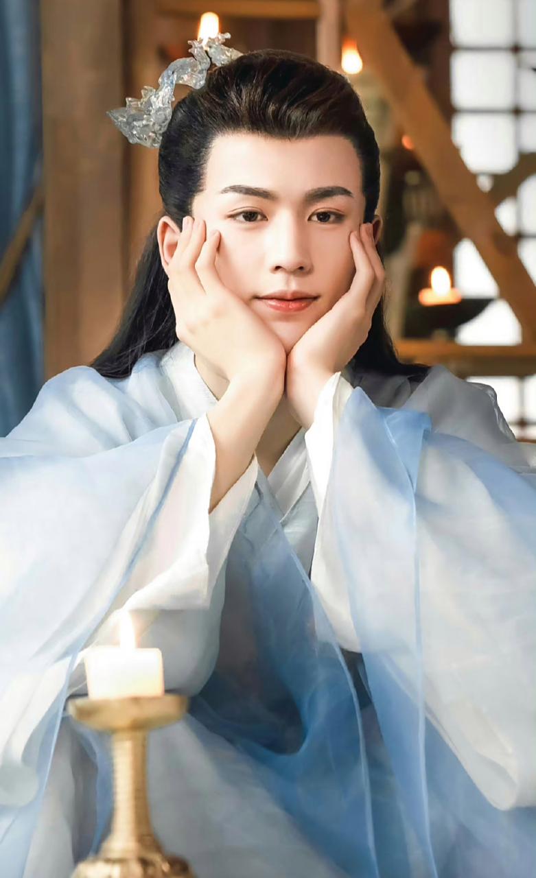 《苍兰诀》中的长珩仙君