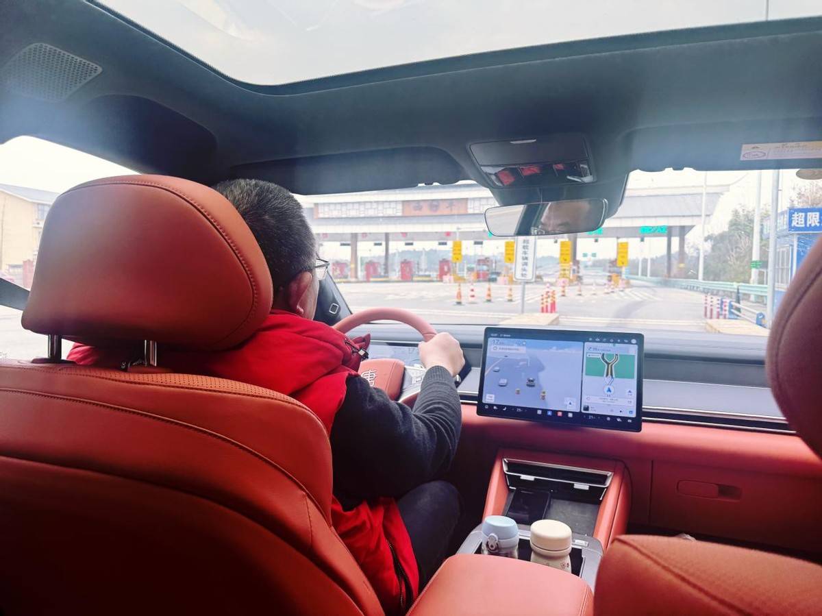 十天同行，六百公里倾心唐L-DM的质感与韵味藏在每一段旅程与风景里