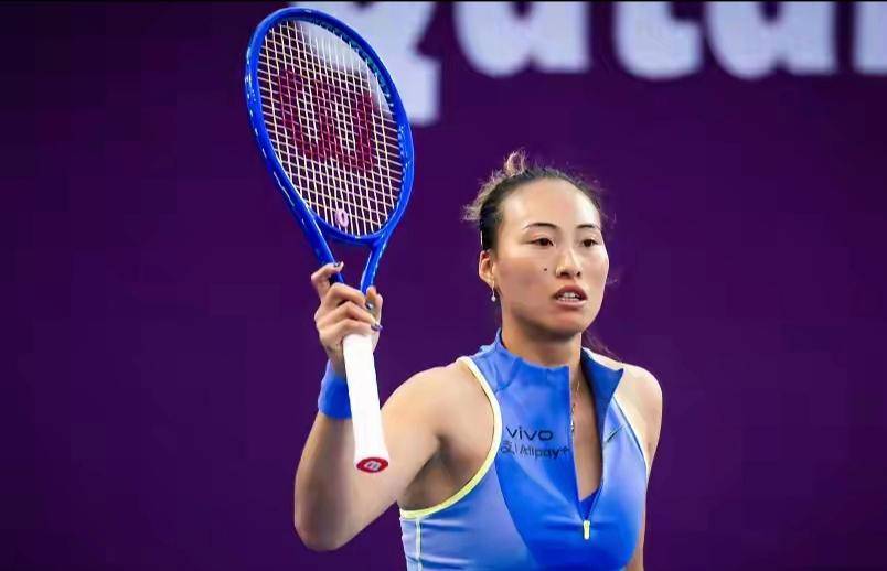 WTA1000多哈站女单郑钦文2:1战胜阿利西娅·帕克斯晋级16强