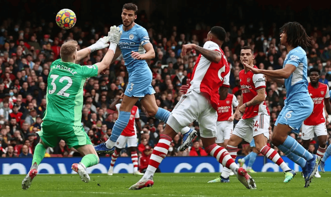 英超巅峰对决！阿森纳VS曼城争冠大战
