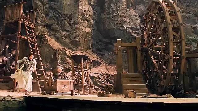 女子吐血破将军金刚不坏之身