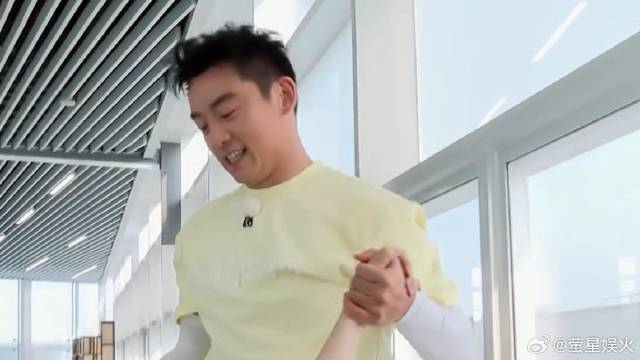 郑恺成功复仇，顺利淘汰对方核心队员，简直轻而易举！