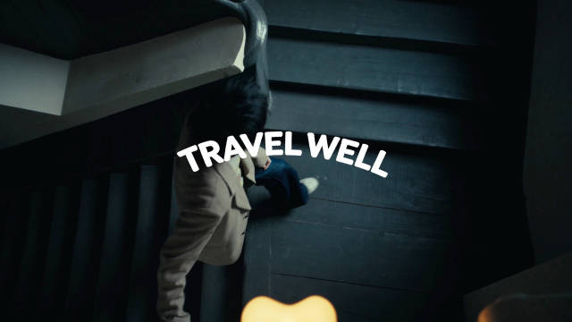 周翊然重返重庆以旅行者视角发现城市独特性