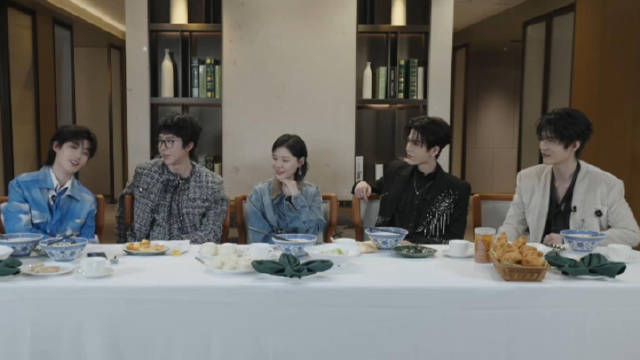 刘宇宁 金靖 张凌赫 丁程鑫 周柯宇 开推4早餐局直播全程回看20260324