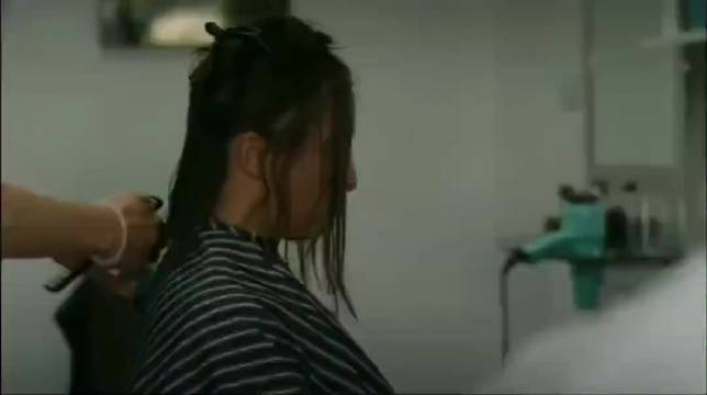 如今斯瓦泰克和费赛特教练结束了合作