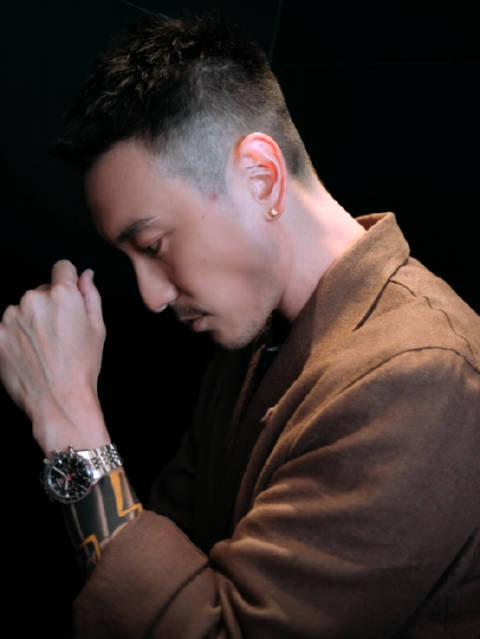 王阳明跨界演绎速度激情，腕表超跑诠释征服哲学