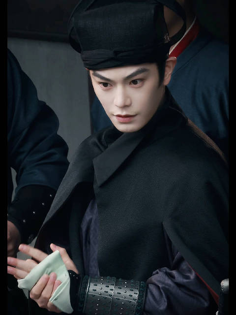 好愛瘋犬皇子的設定