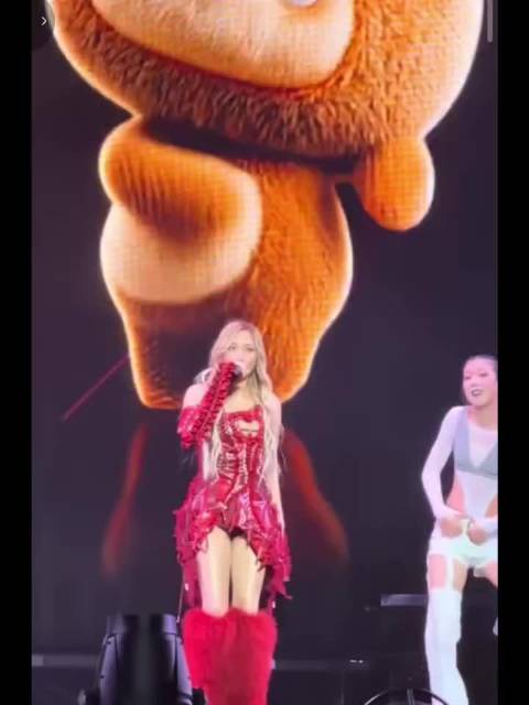 王心凌ALin演唱会风中美如偶像剧