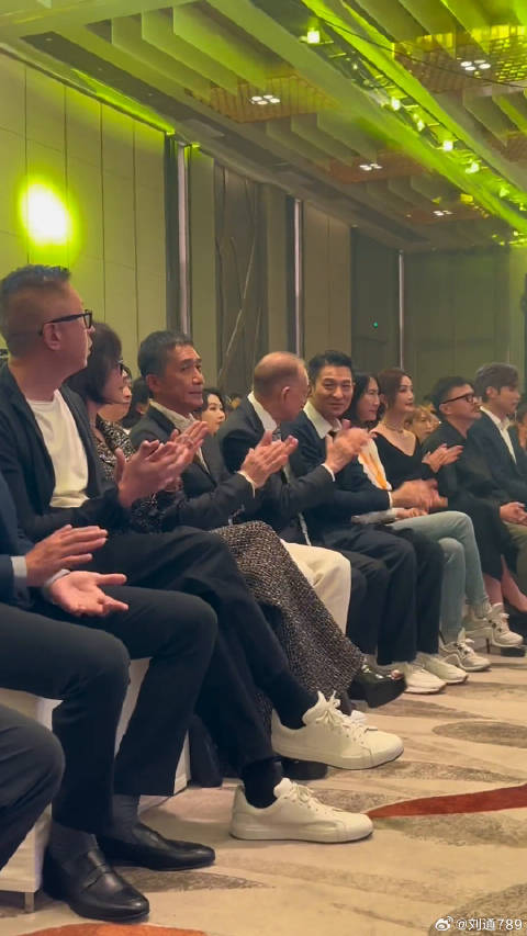 梁朝伟 新片微博VC计划