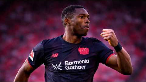 勒沃库森19岁前锋科法内引多队争夺，身价超4500万欧元