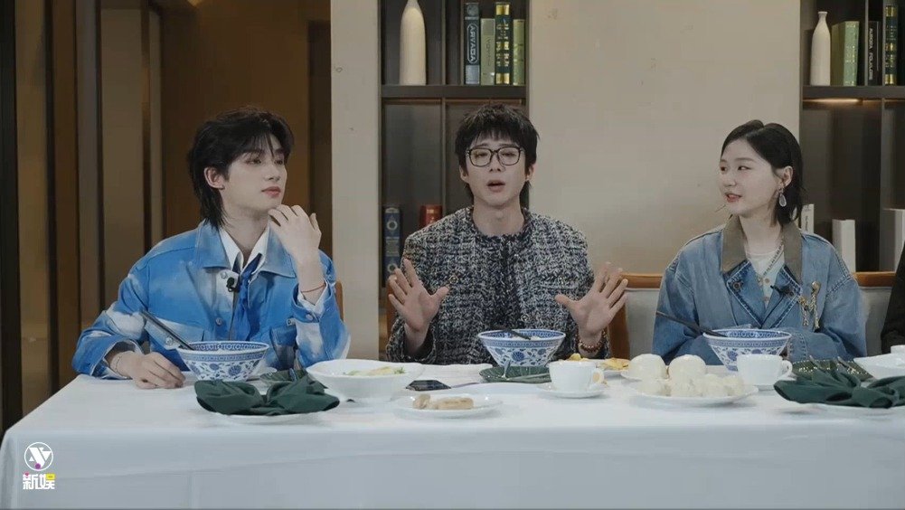 周柯宇曝推理吧无X角色，刘宇宁透露玩法升级