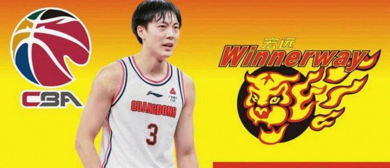 广东队最大问题不是周琦受伤也不是黄明依没打出来，而是阵地进攻那要命的停顿感，进攻便秘让球队只剩单打终结