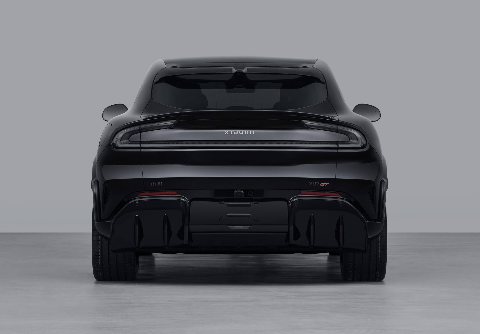 小米YU7GT来了！千匹马力+纽北调校，售价预计40万元