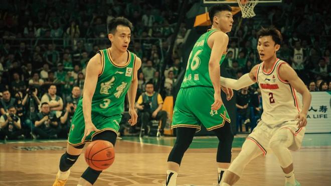 赵继伟8+3!哈维4+1,徐杰崔永熙均挂0,胡明轩2分,辽篮领先广东14分