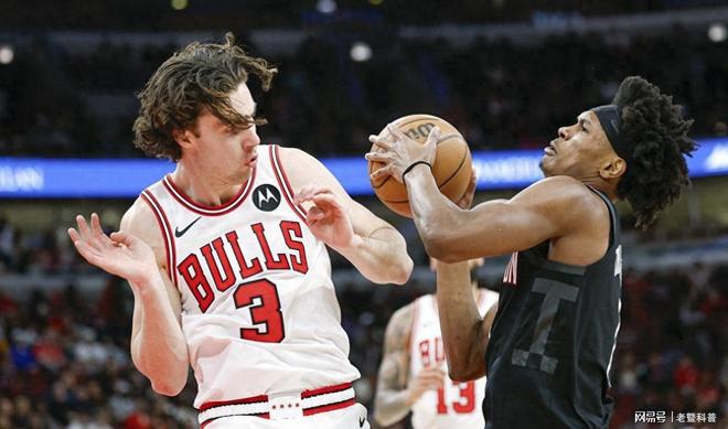 火箭不敌公牛！乌度卡用人遭质疑！谢泼德背锅！申京执着追三双！