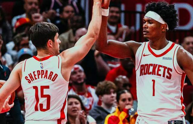 三分14中3，谢泼德防守给队友挖坑 火箭队败在双矮 申京重新获球权
