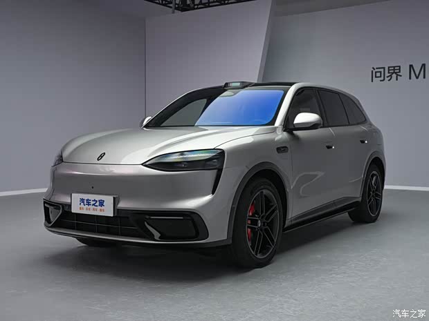问界M6实车亮相 车内豪华感比拼问界M7/M8 3月23日开启预订/到店