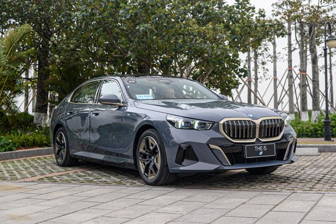 宝马召回部分国产及进口5系/7系等车型 共计超17万辆